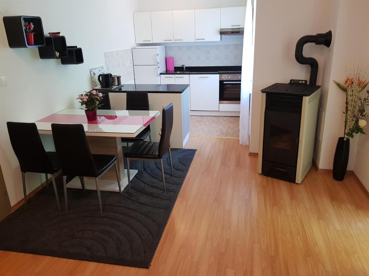 Apartma Jasmin Apartment Novi Vinodolski Luaran gambar