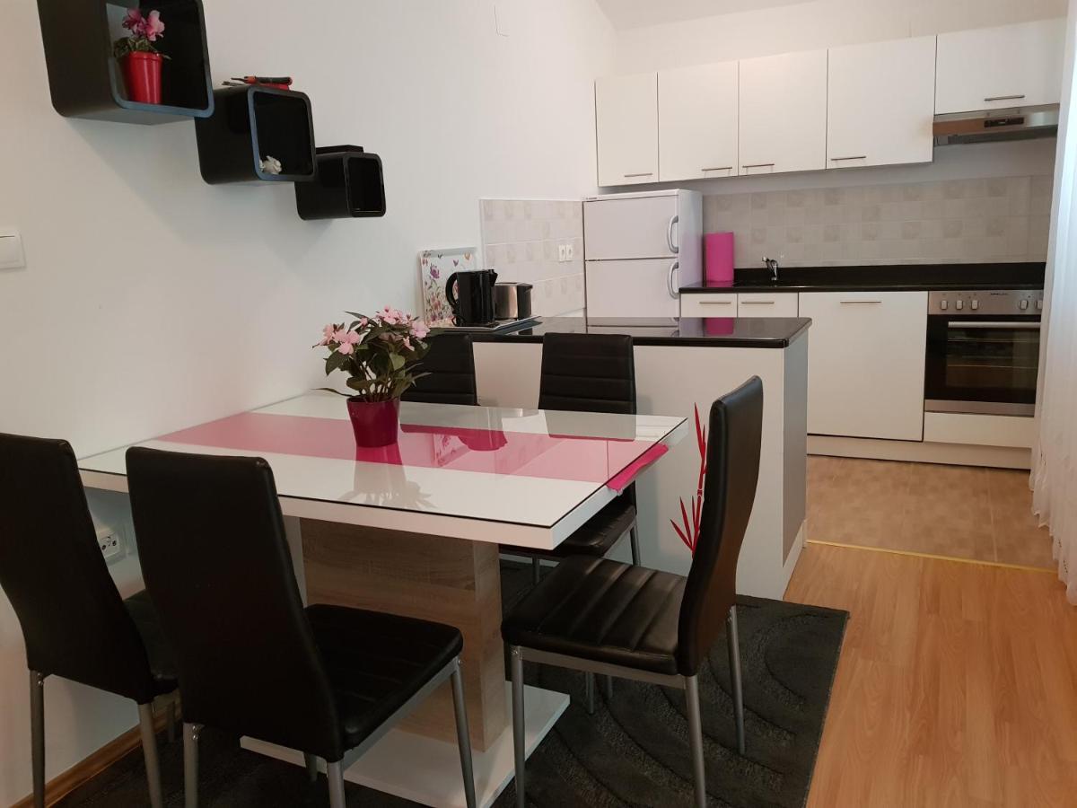 Apartma Jasmin Apartment Novi Vinodolski Luaran gambar