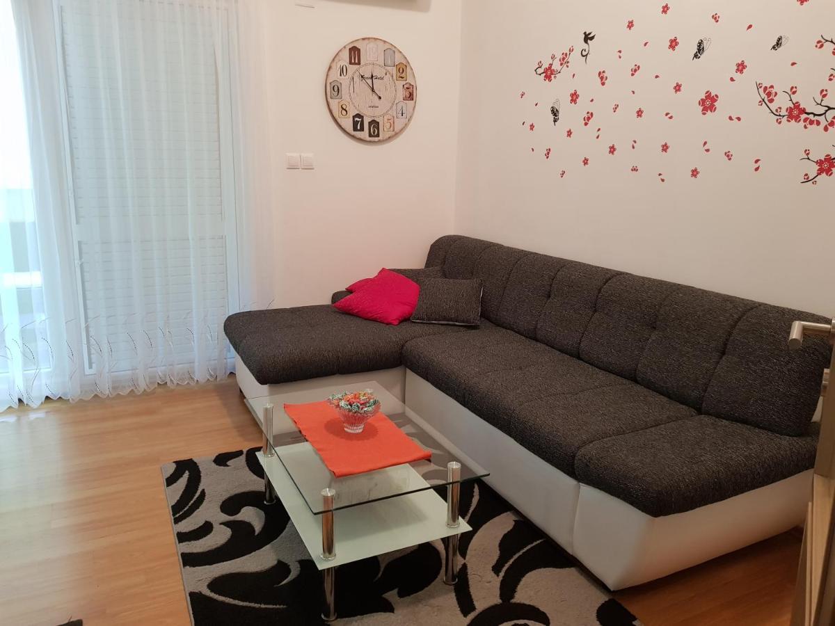 Apartma Jasmin Apartment Novi Vinodolski Luaran gambar